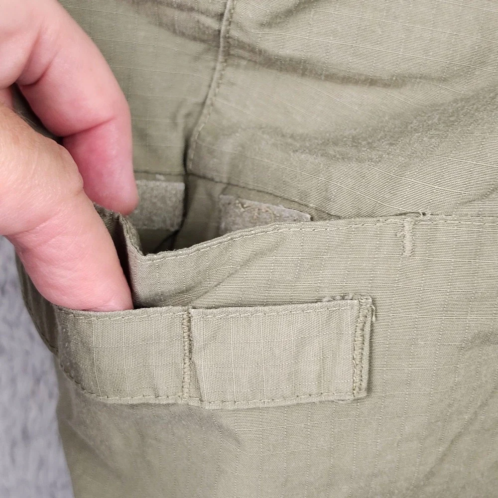 Columbia PFG Shorts Mens 40 Sage Green Ripstop Omni-Shade Fishing Cargo Outdoor